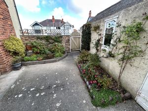 Photo 22- click for photo gallery